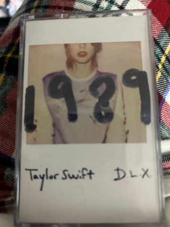 1989 D.L.X. - Taylor Swift | Cassette