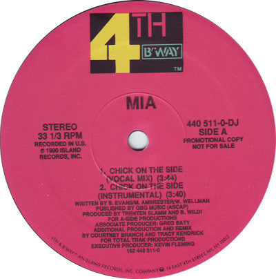 Chick On The Side | Mia