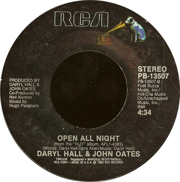 Family Man - Daryl Hall & John Oates | Vinyl Record